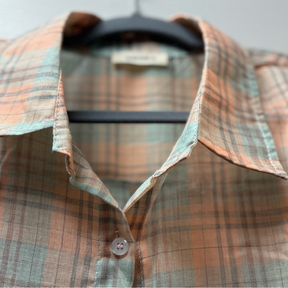 Women’s Plaid Button-Down Shirt in Peach & Mint - Picture 3 of 7